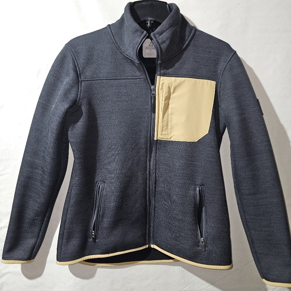 Ascend Outdoors Fleece Lined Gray Jacket. - Picture 15 of 16